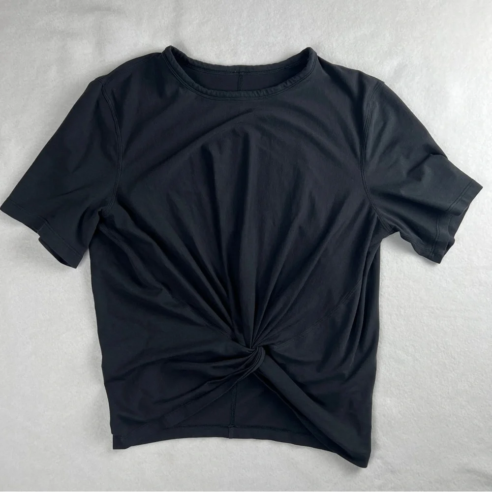 Lululemon Women’s Crescent T-Shirt Black‎ Small - Picture 3 of 9